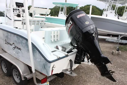 2001 Sea Fox 230 Center Console