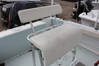 2001 Sea Fox 230 Center Console