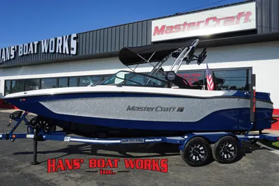 2024 MasterCraft XT24