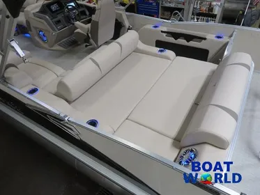 2024 Tahoe Cascade 2385 Swingback (VRL) Tritoon Pontoon & Hon