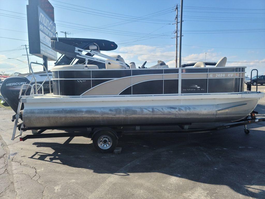 Used 2016 Bennington 20 SS, 60041 Fox Lake - Boat Trader