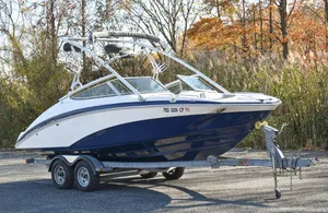 2012 Yamaha Boats 212X