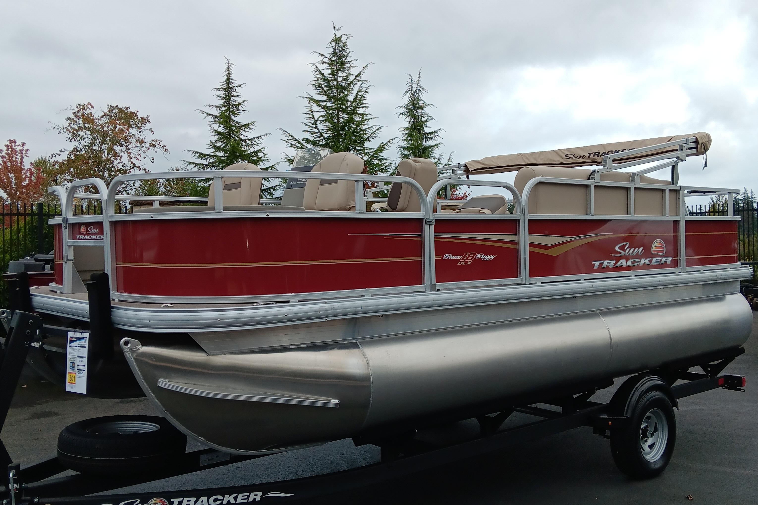 Outfitter 300 Inflatable Pontoon Boat for Sale in Seattle, WA