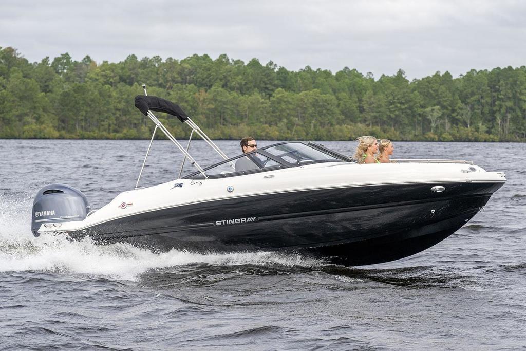 New 2024 Stingray 211DC, 12883 Ticonderoga - Boat Trader