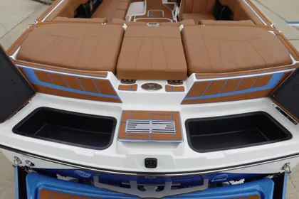 2024 Malibu Wakesetter 24 MXZ