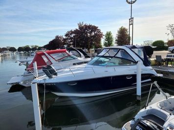 2015 Monterey 295 Sport Yacht