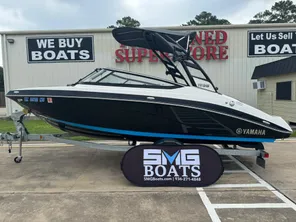 2022 Yamaha Boats 195 S