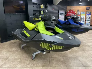 2023 Sea-Doo Waverunner SparkTRIXX