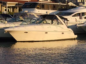 2006 Cruisers Yachts 340 Express