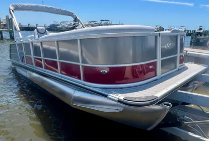 2024 Bentley Pontoons Legacy 243 Swingback