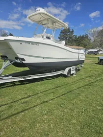 2006 World Cat 230 Sport Fish