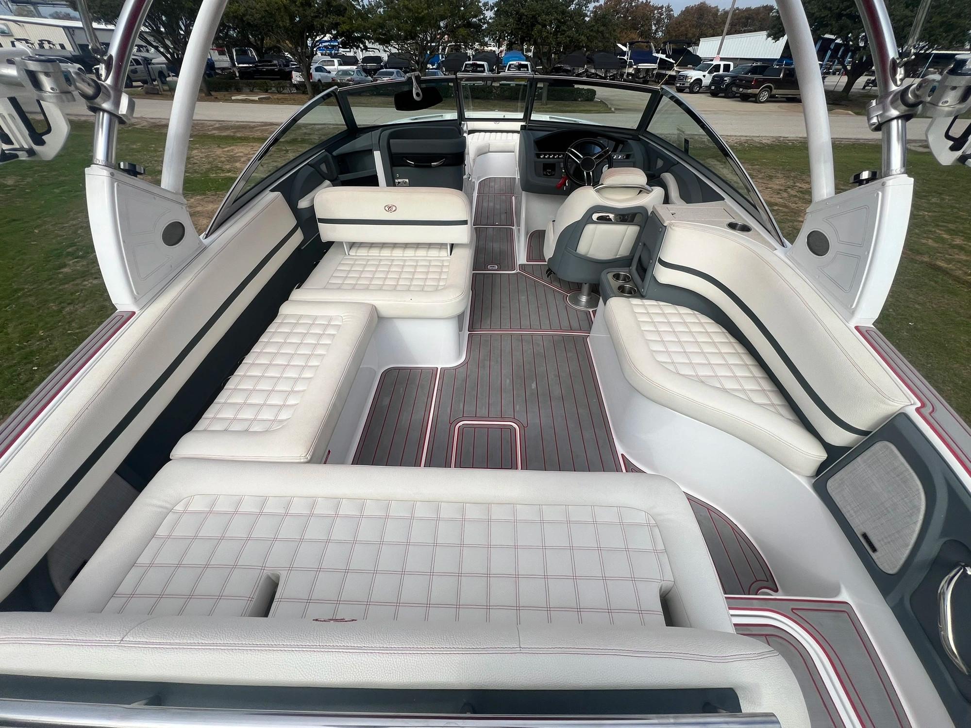 Used 2019 Cobalt R7 Surf, 75077 Lewisville - Boat Trader