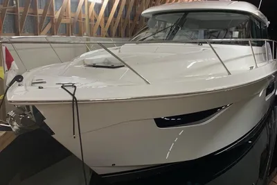 2021 Tiara Yachts 49 COUPE