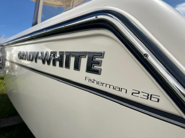 2020 Grady-White Fisherman 236