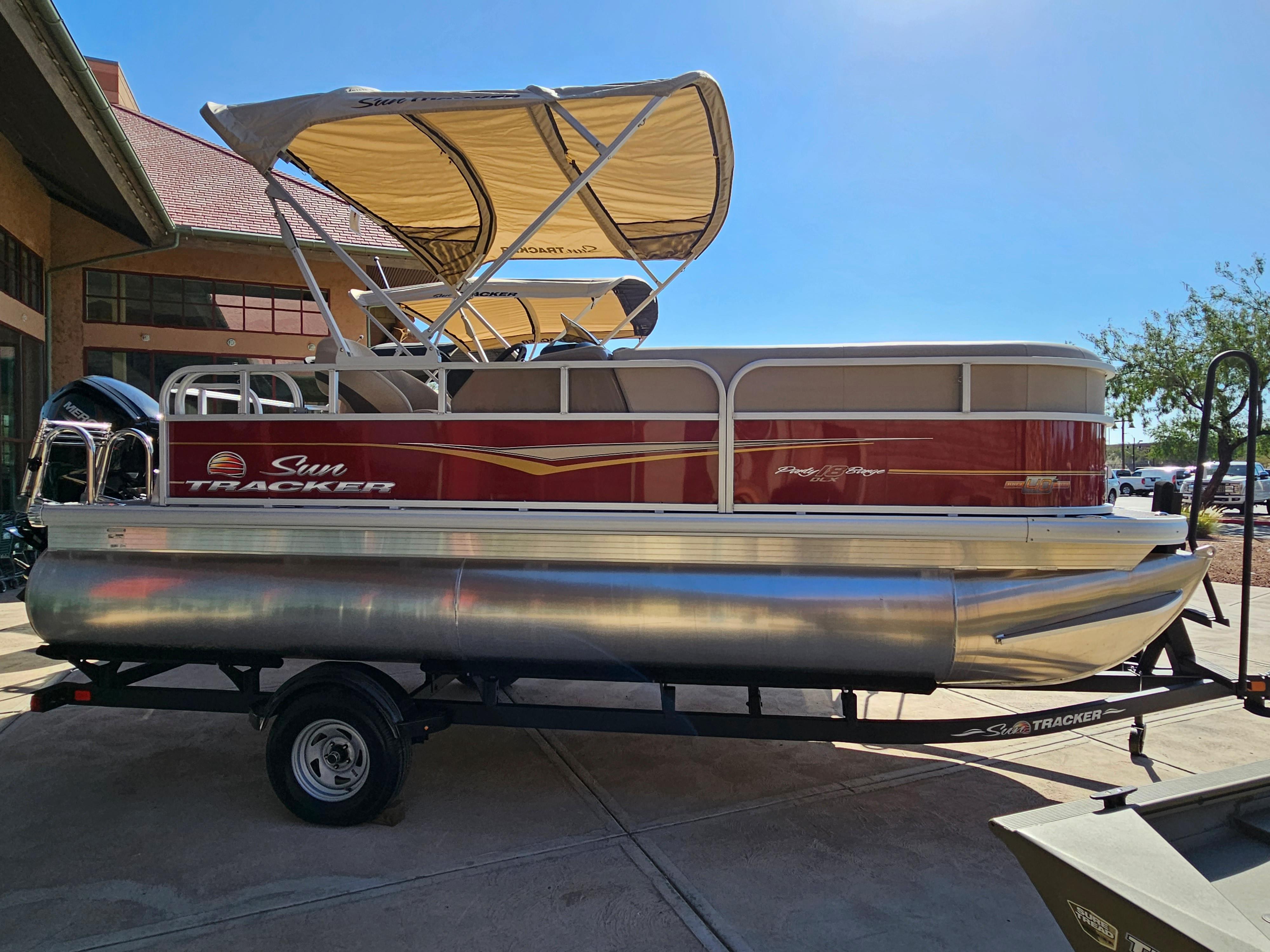 New 2024 Sun Tracker Party Barge 18 DLX, 91730 Rancho Cucamonga Boat
