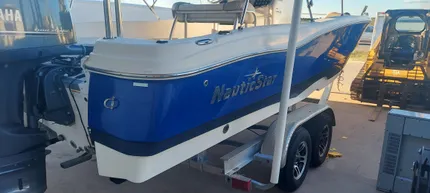2017 NauticStar 231 Coastal