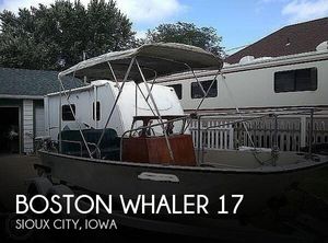 1974 Boston Whaler NAUSET 17