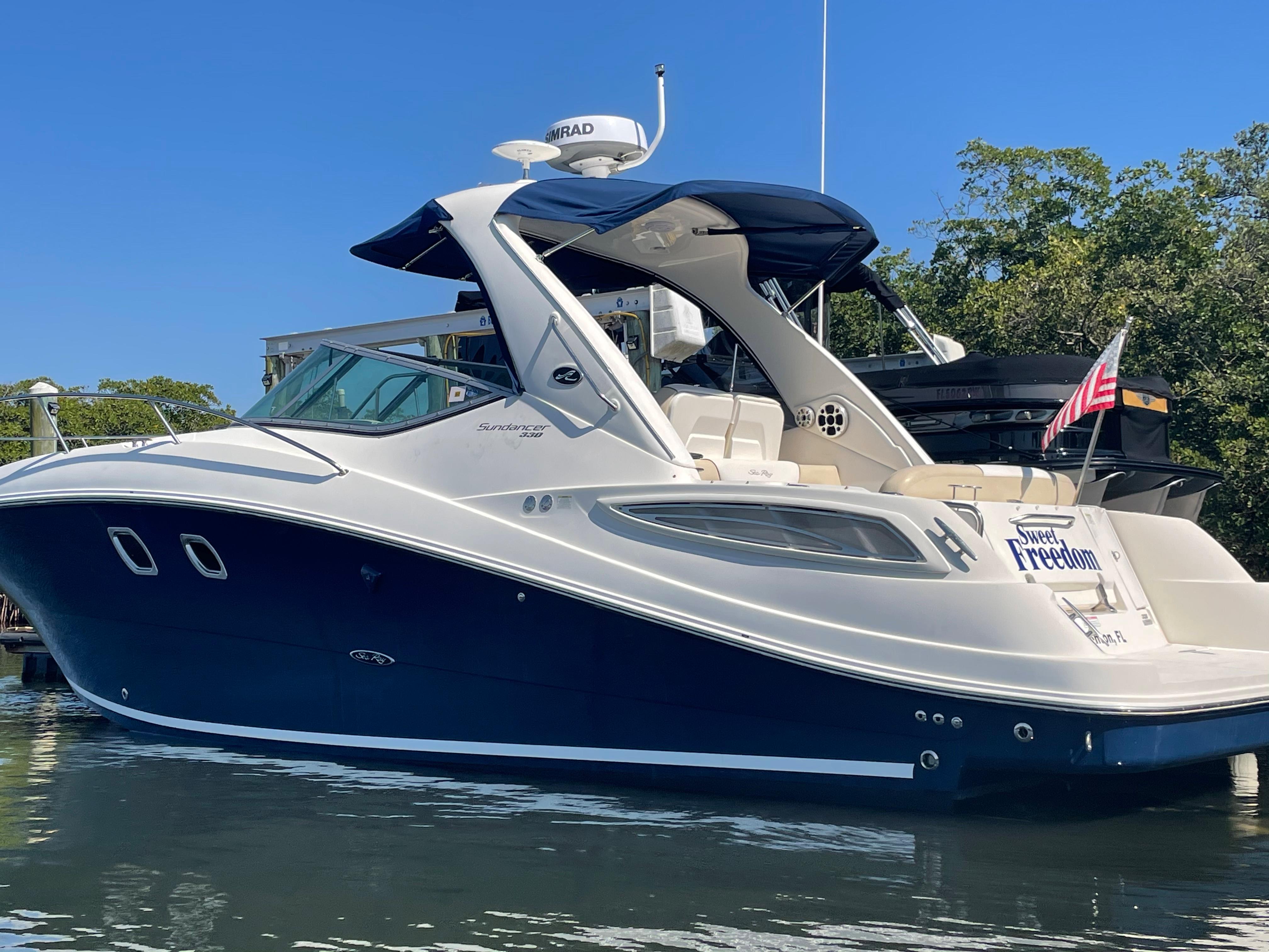 2012 Sea Ray 330 Sundancer