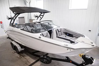 2024 Yamaha Boats 255XE