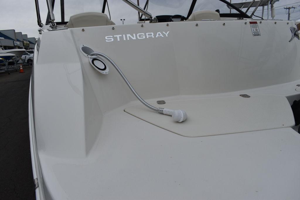 2023 Stingray 201DC