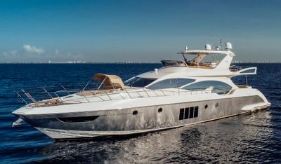 2015 Azimut 70 Flybridge