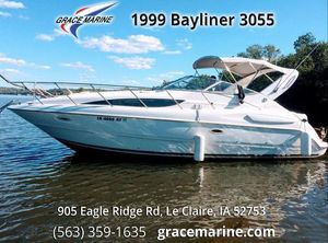 1999 Bayliner 3055 Ciera
