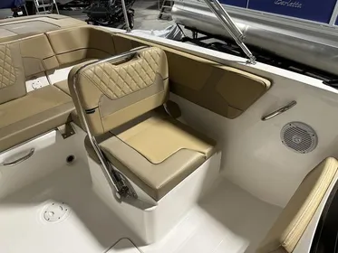 2024 Bayliner VR6 Bowrider