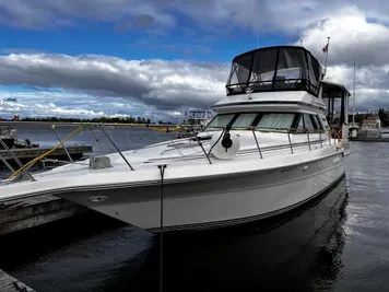 1989 Sea Ray Aft Cabin Cruiser