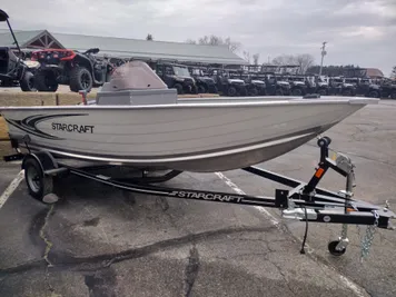 16 ft. Starcraft aluminum boat and more for Sale in Angels Camp
