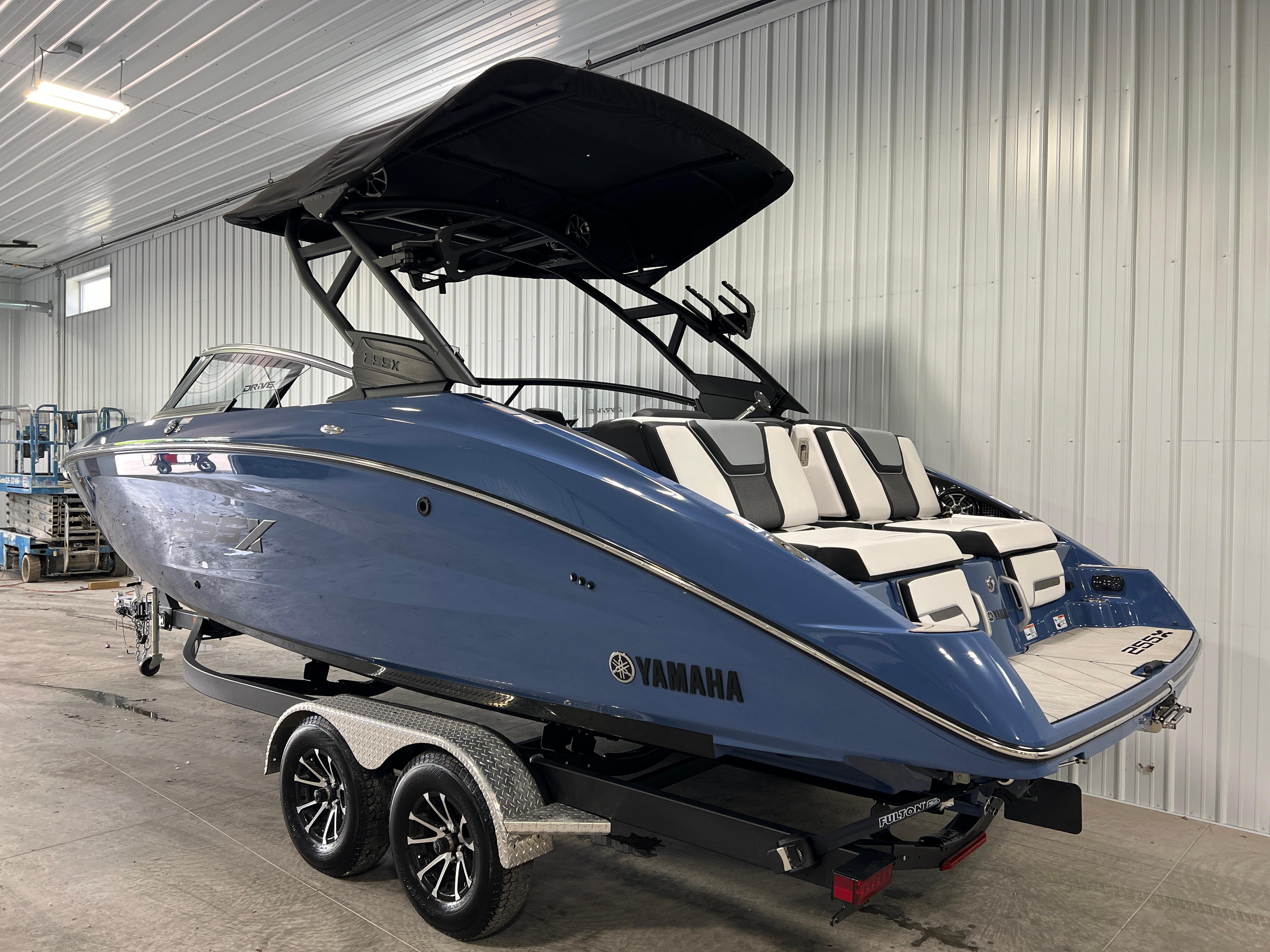 Used 2023 Yamaha Boats 255XD, 46219 Indianapolis - Boat Trader