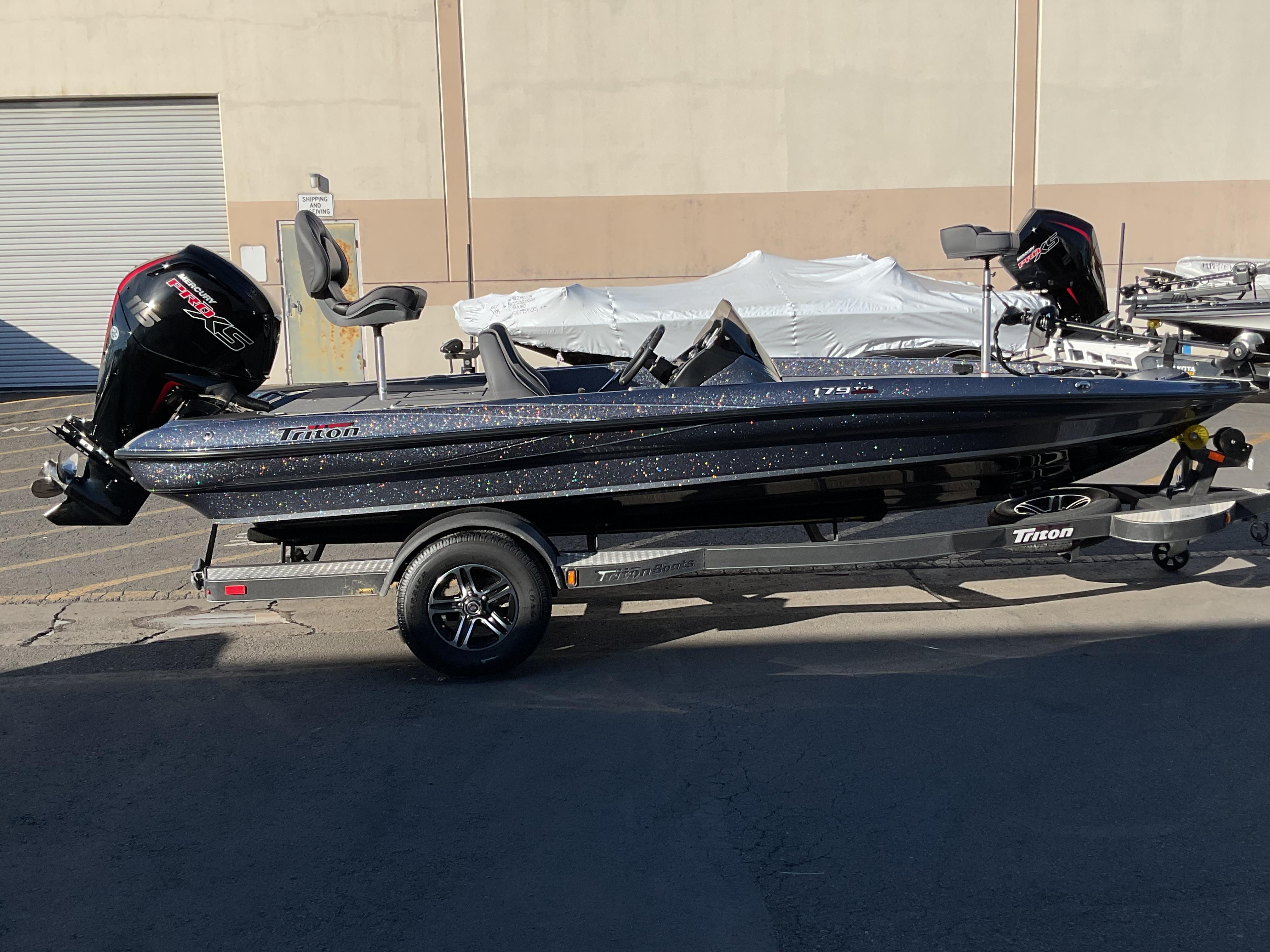 Installing The E-Ladder on My Triton Bass Boat