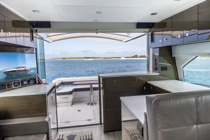 2019 Cruisers Yachts 50 Cantius