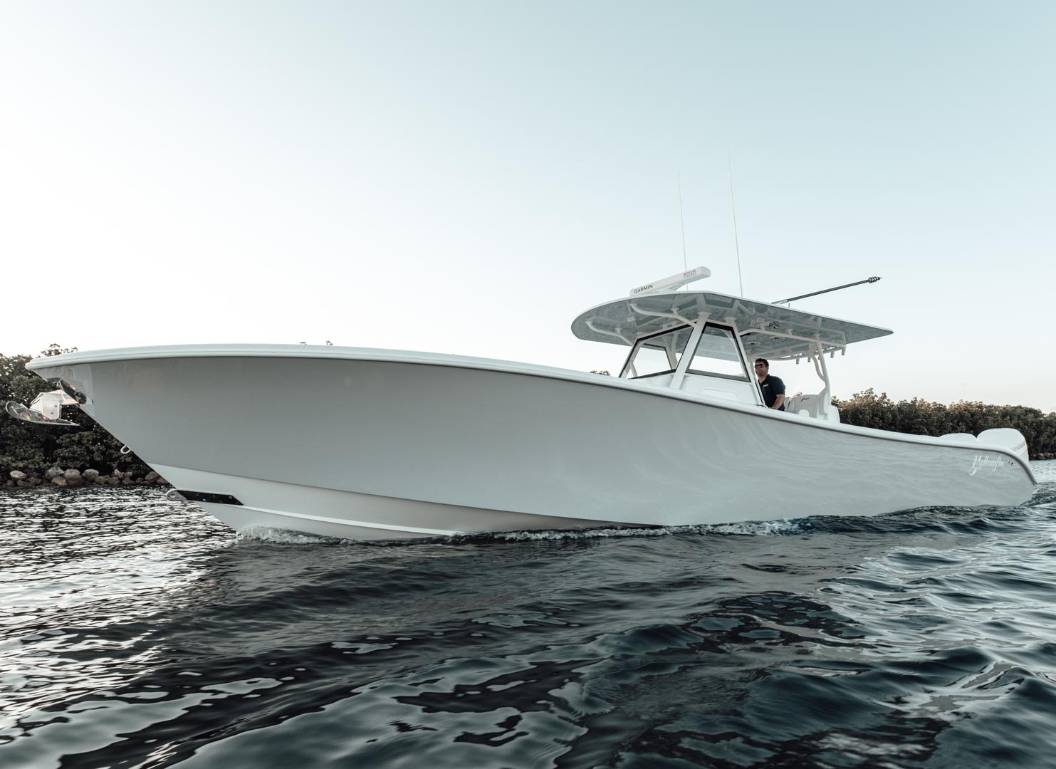 2025 Yellowfin 39 Offshore