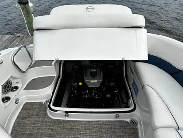 2016 Crownline 285 SS