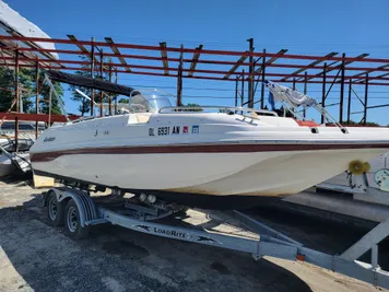 2005 Hurricane FunDeck GS 211 OB