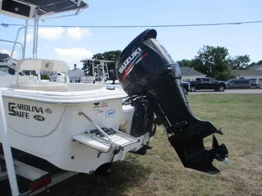 2017 Carolina Skiff 218 DLV