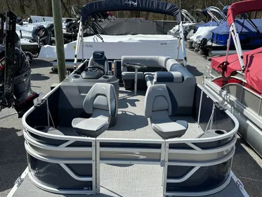 2024 Bennington 188 SS Family Fish Pontoon (In Stock)