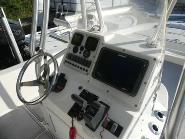 2012 Tidewater Bay Max 2400