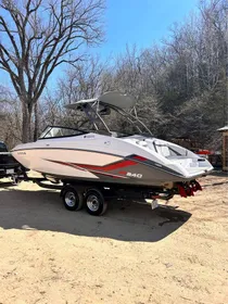 2019 Yamaha Boats AR240