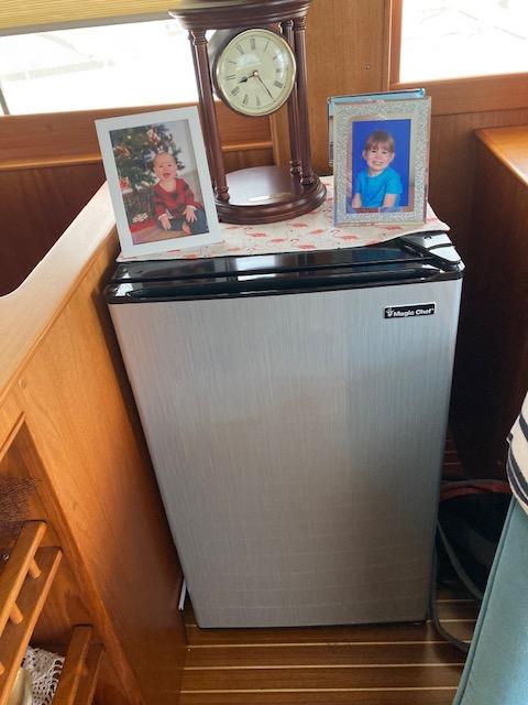 Stbd Side of Salon Bar Refrigerator 
