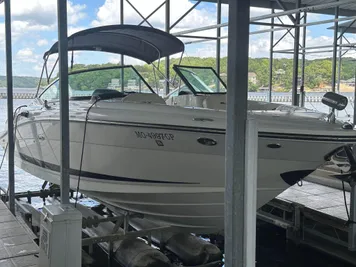 2010 Sea Ray 270 SLX