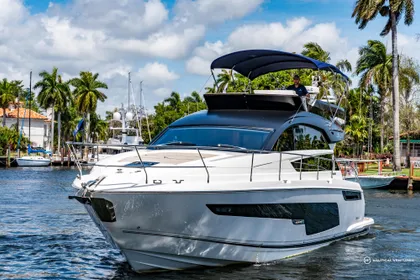 2023 Fairline Squadron 50