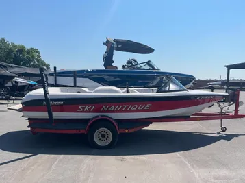 1997 Nautique Ski