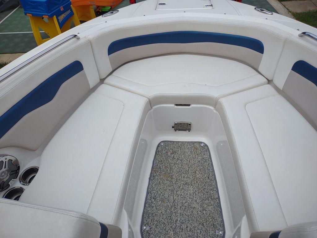 2014 Chaparral 246 WT Sport Boat