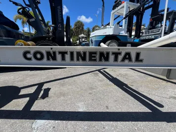 2019 Continental trailer