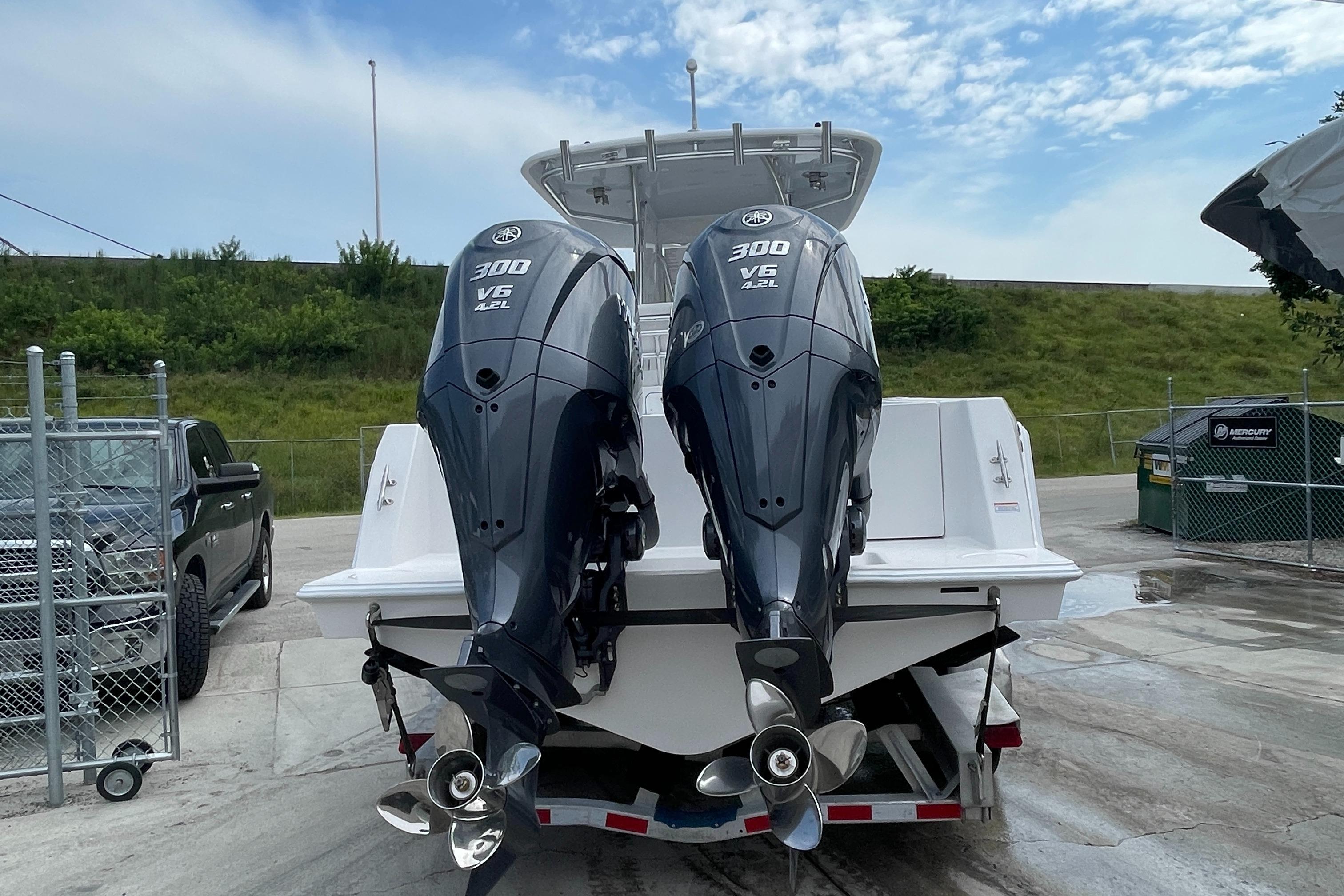 Offshore Angler Deluxe Beach Cart for Sale in Fort Lauderdale, FL