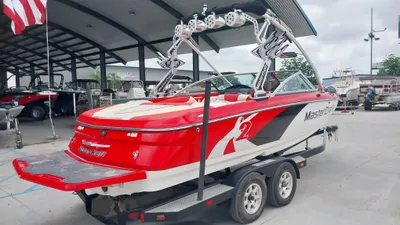 2011 MasterCraft X2