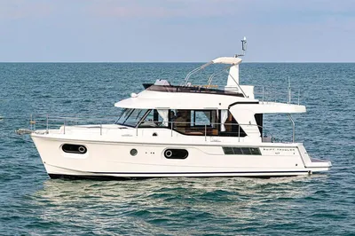 2024 Beneteau Swift Trawler 41 Fly