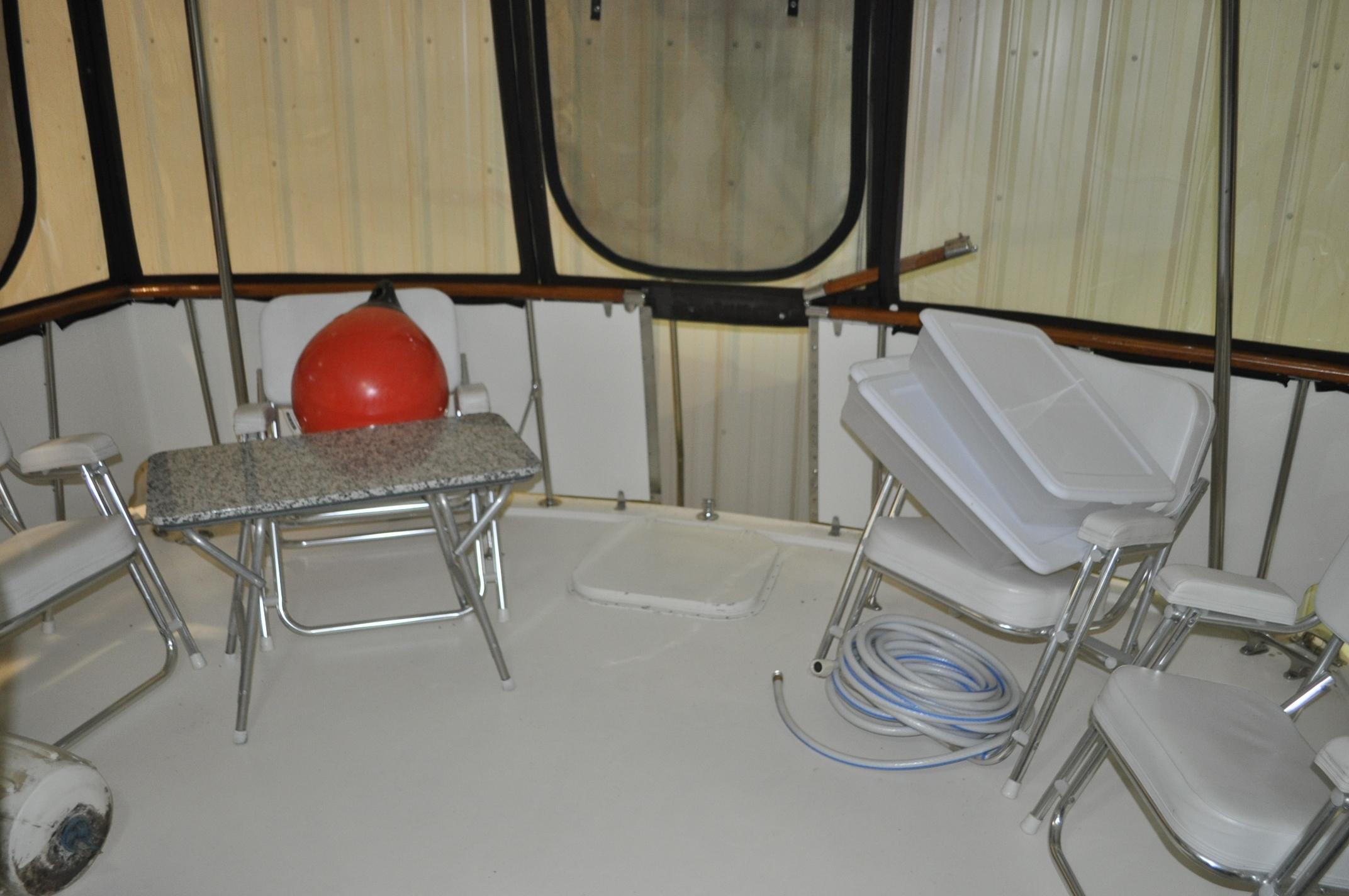 1981 Hatteras 43 Double Cabin Motoryacht
