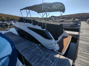 2018 Regal 26 Express